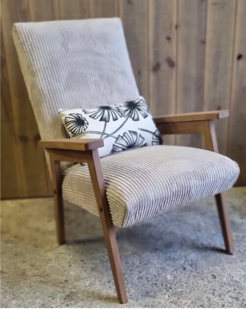 Fauteuil 1